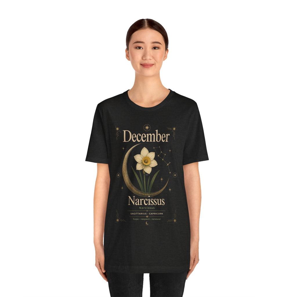 December Birth Flower - Narcissus T‑Shirt — Birth Month Flower Tee