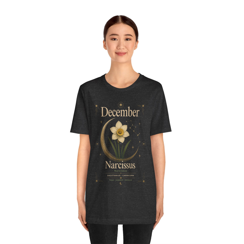 December Birth Flower - Narcissus T‑Shirt — Birth Month Flower Tee
