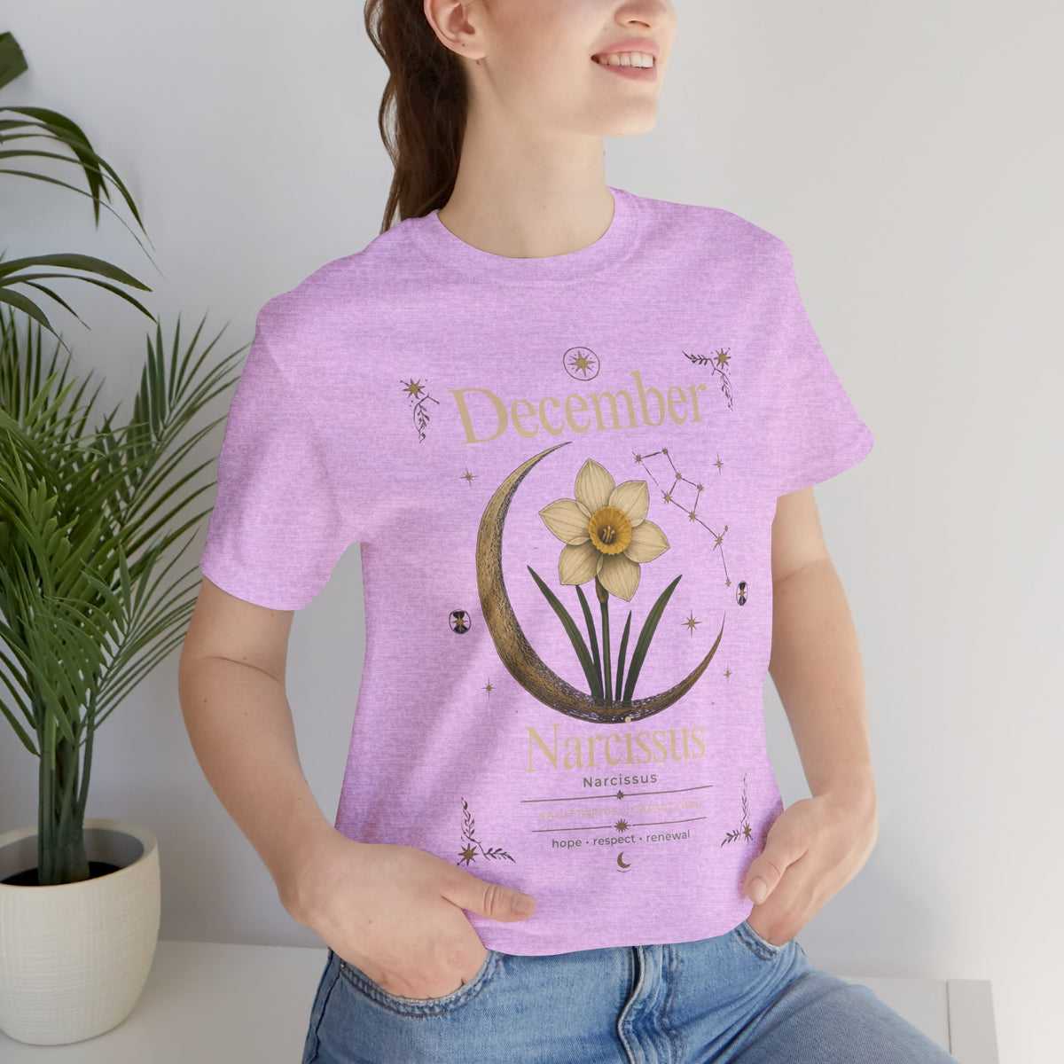 December Birth Flower - Narcissus T‑Shirt — Birth Month Flower Tee