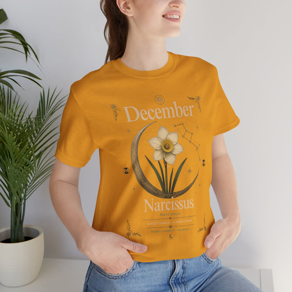 December Birth Flower - Narcissus T‑Shirt — Birth Month Flower Tee