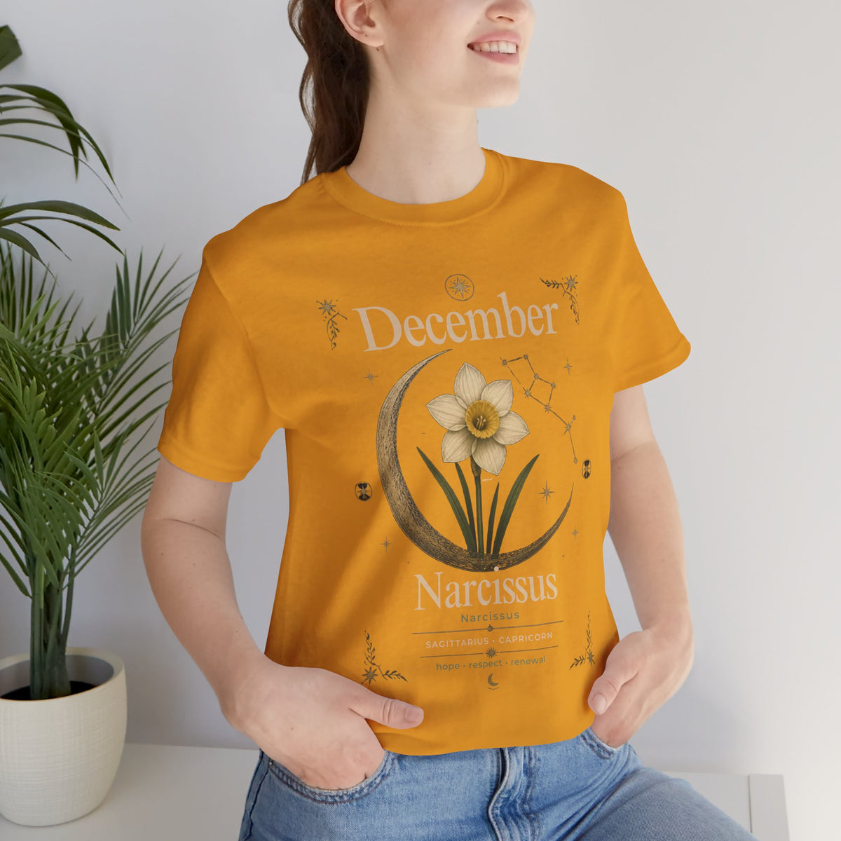 December Birth Flower - Narcissus T‑Shirt — Birth Month Flower Tee