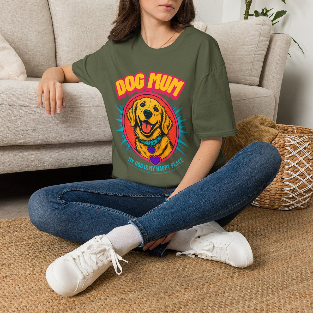 Dog Mum Golden Retriever T-Shirt | Cute Retro Dog Portrait, Pet Lover Tee