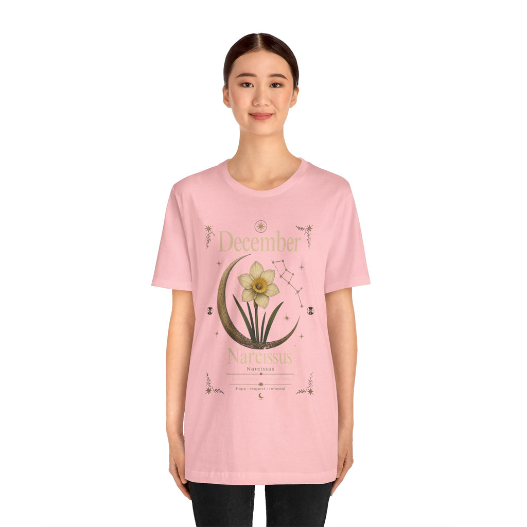 December Birth Flower - Narcissus T‑Shirt — Birth Month Flower Tee