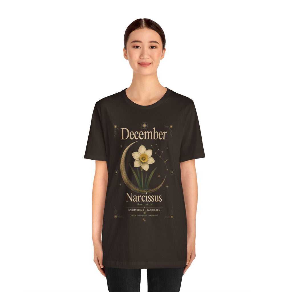 December Birth Flower - Narcissus T‑Shirt — Birth Month Flower Tee