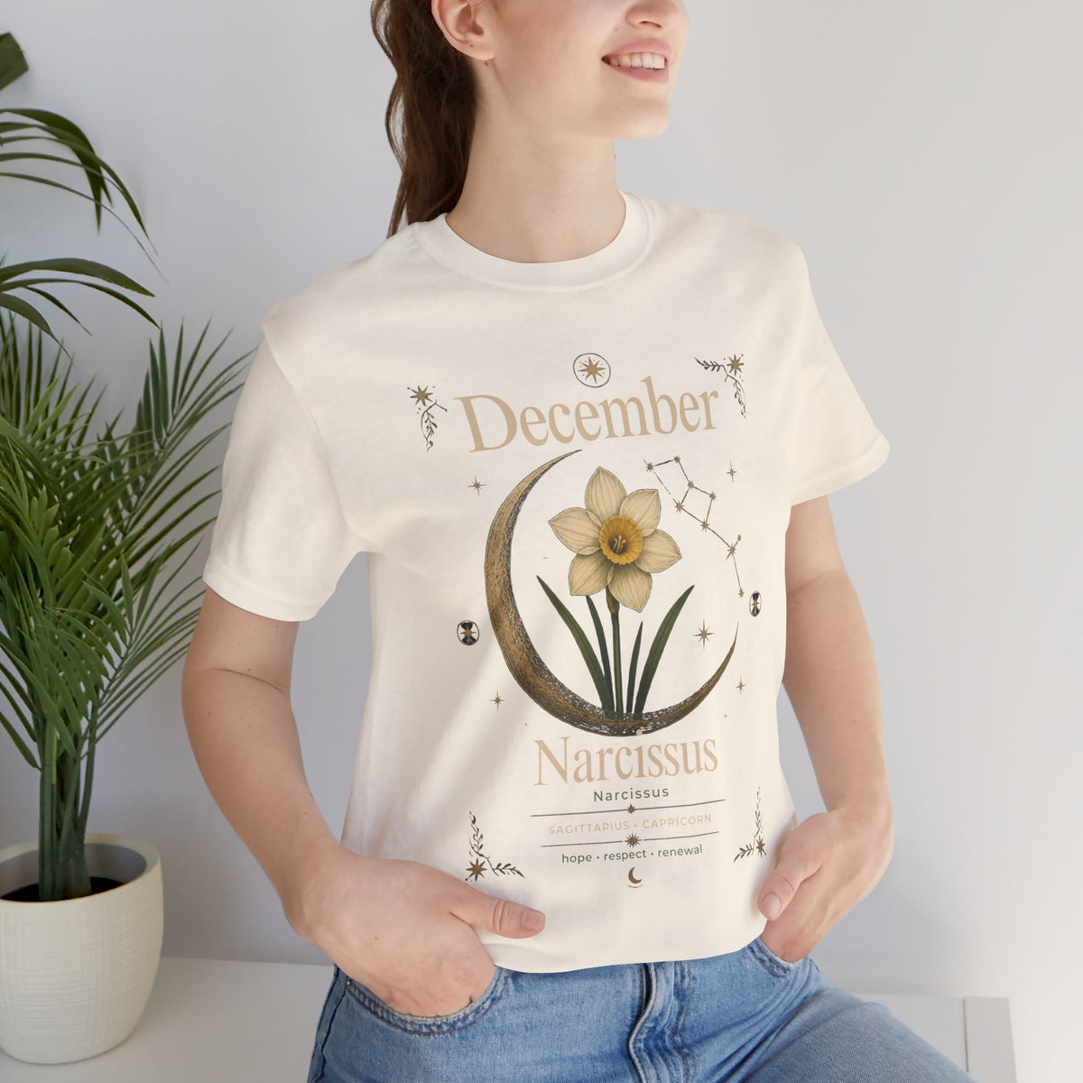 December Birth Flower - Narcissus T‑Shirt — Birth Month Flower Tee