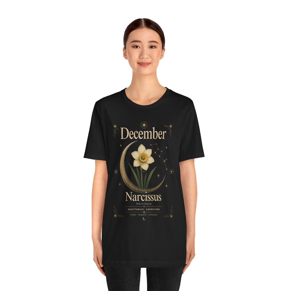 December Birth Flower - Narcissus T‑Shirt — Birth Month Flower Tee