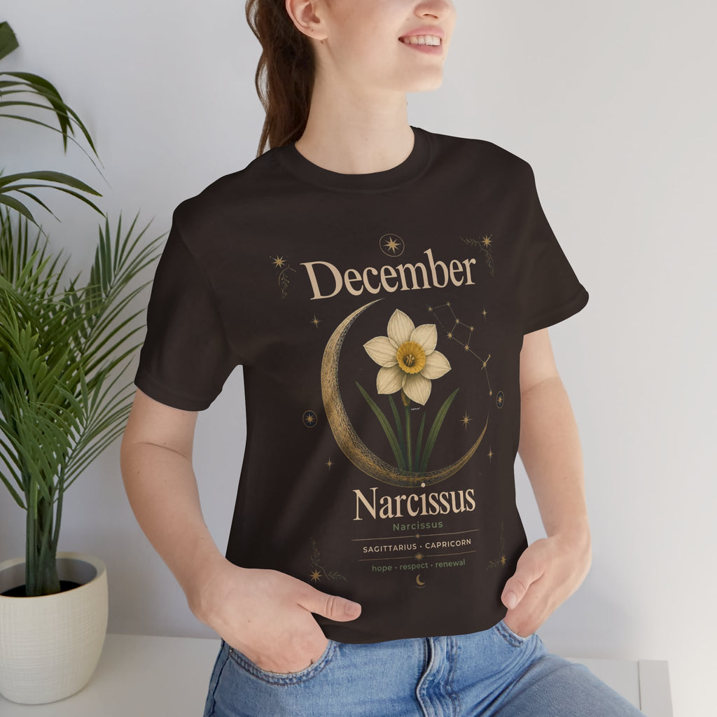 December Birth Flower - Narcissus T‑Shirt — Birth Month Flower Tee